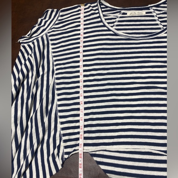 Free People We The Free Angel Striped Asymmetrical Tee Size Large - Picture 14 of 14